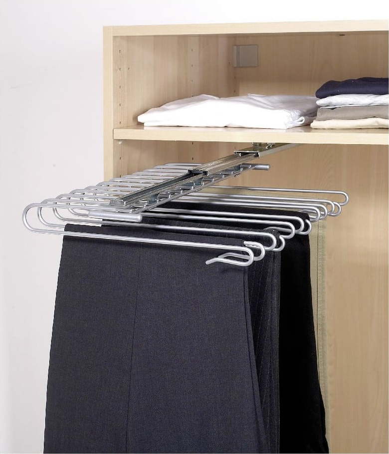 Vysouvatelný věšák na kalhoty Wenko Wardrobe WENKO