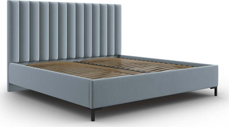 Světle modrá čalouněná dvoulůžková postel s úložným prostorem s roštem 140x200 cm Casey – Mazzini Beds Mazzini Beds